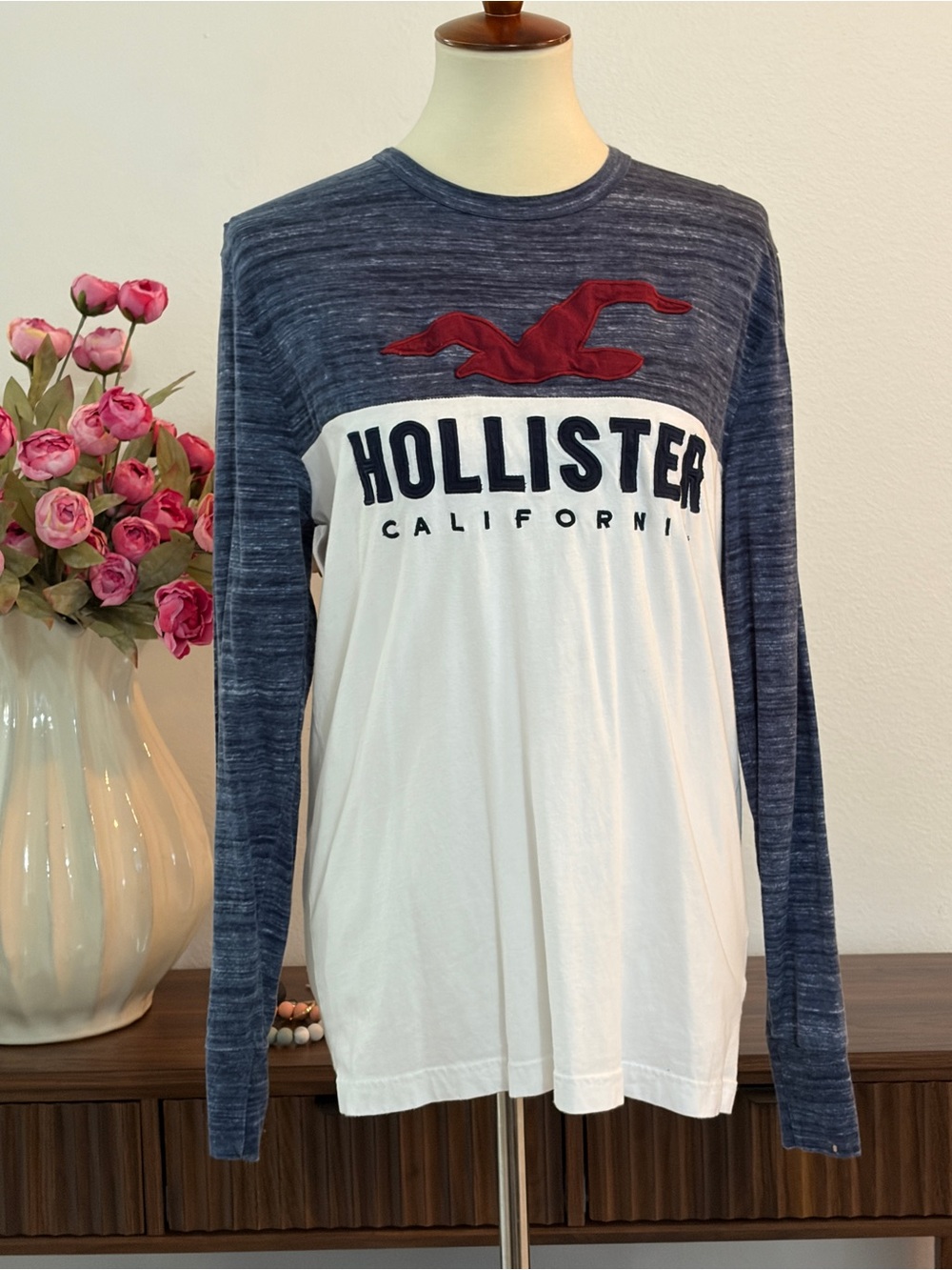 Hollister Men's Long Sleeve Tee - Navy, White & Red Logo Y2K 2000s Retro Preppy - Picture 8 of 13